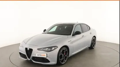 Usata Alfa Romeo Giulia Competizione 209 CV (153 kW) 2023 Grigio Berlina