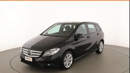 Usata Mercedes B180 Executive 122 CV (89 kW) 2015 Nero Monovolume