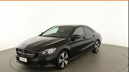 Usata Mercedes CLA200 136 CV (100 kW) 2017 Nero Coupé