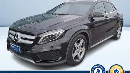 Usata 2017 Mercedes GLA200 Premium SUV | 21.200 € (Buon prezzo)