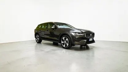 Usata Volvo V60 CC Core 197 CV (144 kW) 2023 Station wagon