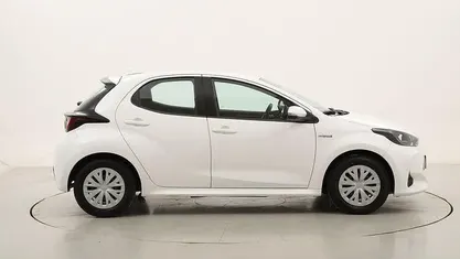 Usata Toyota Yaris Hybrid Business Edition 116 CV (85 kW) 2021 Utilitaria