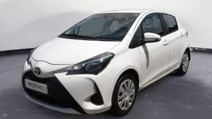 Bianco Usata 2017 Toyota Yaris Active Tre volumi | 10.900 € (Buon prezzo)