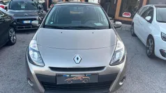 Grigio Usata 2010 Renault Clio II Dynamique Tre volumi | 4890 € (Buon prezzo)