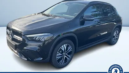 Usata 2024 Mercedes GLA200 Advanced SUV | 45.450 € (Buon prezzo)