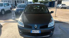 Nero Usata 2008 Renault Clio II Tre volumi | 2999 € (Buon prezzo)