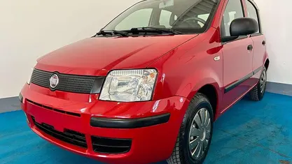 Usata Fiat Panda 69 CV (50 kW) 2012 Rosso Utilitaria
