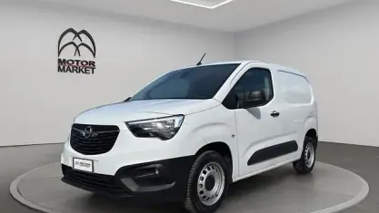 Begagnad Opel Combo Edition 131 HK (96 kW) 2024 Vit Minibuss