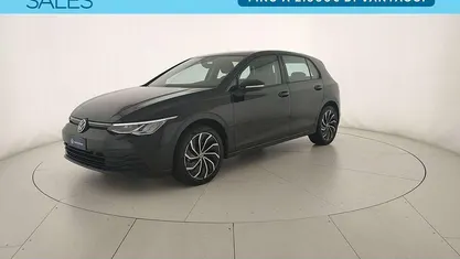 Deep black perlato Usata 2021 VW Golf Life Berlina | 19.900 € (Buon prezzo)