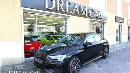 Usata Audi S3 S-Line 333 CV (244 kW) 2024 Nero metallizzato Berlina
