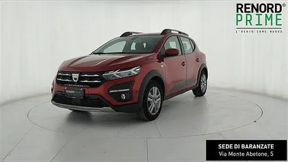 Rosso Usata 2023 Dacia Sandero Comfort Tre volumi | 14.890 € (Buon prezzo)