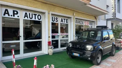 Usata Suzuki Jimny 86 CV (63 kW) 2008 Nero SUV
