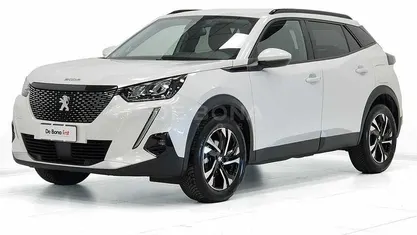 Usata 2021 Peugeot 2008 Allure SUV | 16.990 € (Buon prezzo)