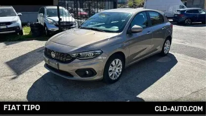 Usata Fiat Tipo Sport 120 CV (88 kW) 2019 Giallo Berlina