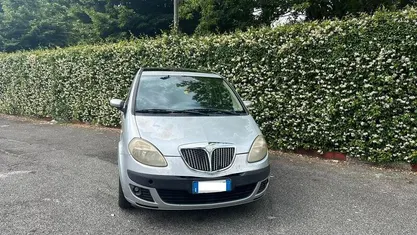 Argento Usata 2004 Lancia Musa Monovolume | 1900 € (Ottimo prezzo)