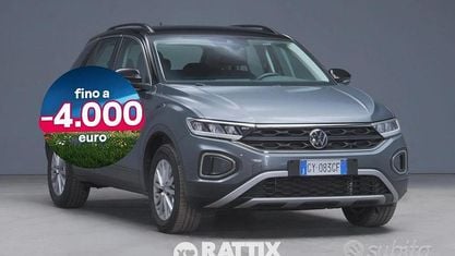 Usata VW T-Roc Life 150 CV (110 kW) 2025 Indium grey SUV