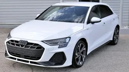 Nuova Audi A3 Ambiente 150 CV (110 kW) 2026 Bianco Berlina