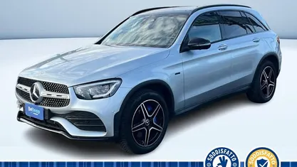 Argento metallizzato Usata 2023 Mercedes GLC300e Premium SUV | 35.900 € (Super prezzo)