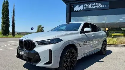 Usata BMW X6 M Sport 298 CV (219 kW) 2026 Grigio SUV