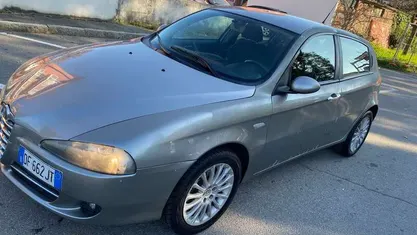Grigio Usata 2007 Alfa Romeo 147 Progression Utilitaria | 1900 € (Buon prezzo)