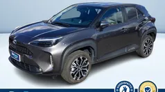 Grigio scuro metallizzato Usata 2022 Toyota Yaris Hybrid Trend | 23.100 € (Buon prezzo)