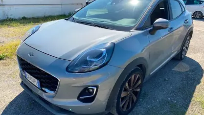 Begagnad Ford Puma Titanium X 125 HK (91 kW) 2021 Grå SUV
