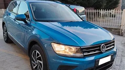 Begagnad VW Tiguan Join 150 HK (110 kW) 2018 Blå SUV