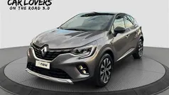 Grigio scuro Usata 2022 Renault Captur Intens SUV | 17.490 € (Buon prezzo)