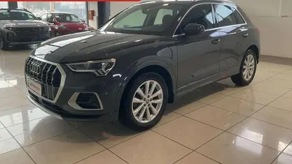 Usata Audi Q3 Advanced 150 CV (110 kW) 2019 Grigio SUV