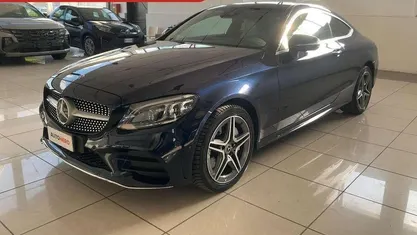 Usata Mercedes C300 Premium Plus 245 CV (180 kW) 2020 Blu Coupé