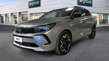 Usata Opel Grandland X Ultimate 131 CV (96 kW) 2024 Grigio SUV