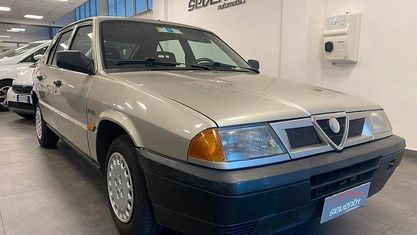 Usata Alfa Romeo 33 90 CV (66 kW) 1990 Marrone Berlina
