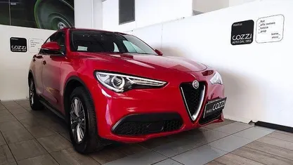 Usata Alfa Romeo Stelvio Business 190 CV (139 kW) 2021 Rosso SUV