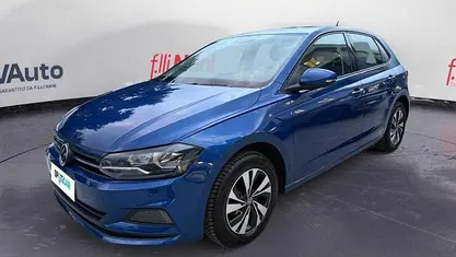 Usata VW Polo Comfortline 80 CV (58 kW) 2021 Blu Utilitaria