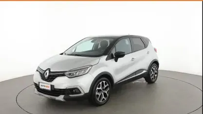 Usata Renault Captur 131 CV (96 kW) 2019 Grigio SUV
