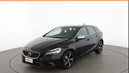 Usata Volvo V40 R-Design 120 CV (88 kW) 2017 Nero Berlina