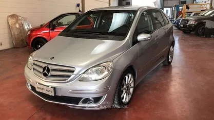 Usata Mercedes B200 Chrome 140 CV (102 kW) 2008 Monovolume