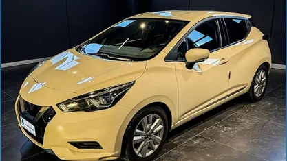 Usata Nissan Micra N-Connecta 101 CV (74 kW) 2020 Beige Utilitaria