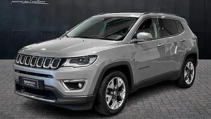 Usata 2019 Jeep Compass Limited SUV | 18.900 € (Buon prezzo)