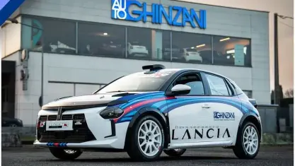 Nuova Lancia Ypsilon 209 CV (153 kW) 2026 Bianco Utilitaria