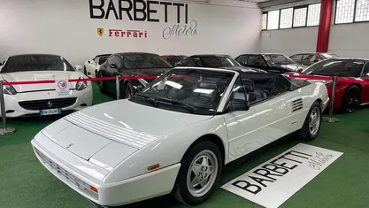 Usata Ferrari Mondial 295 CV (216 kW) 1990 Cabrio