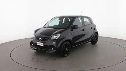 Usata Smart ForFour Basis 70 CV (51 kW) 2019 Nero Utilitaria