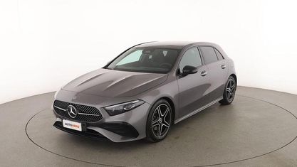 Occasion Mercedes A180 AMG line 150 ch (110 kW) 2024 Gris