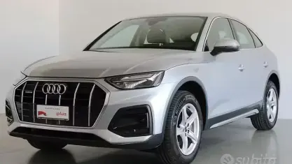 Usata Audi Q5 Comfort 204 CV (150 kW) 2022 Argento floret metallizzato SUV