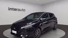 Nero metallizzato Usata 2022 Ford Fiesta ST-Line Due volumi | 16.490 € (Buon prezzo)