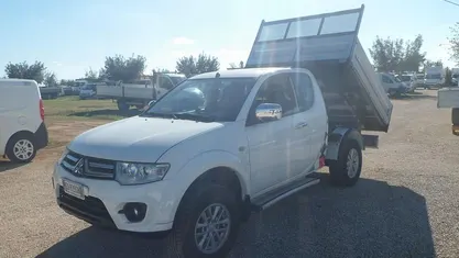 Usata Mitsubishi L200 179 CV (131 kW) 2015 Pick-up