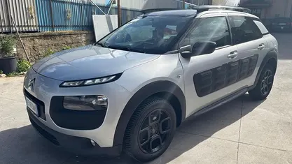 Usata Citroën C4 PureTech 82 CV (60 kW) 2015 Gray SUV