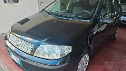 Usata Fiat Punto Classica 60 CV (44 kW) 2010 Nero Utilitaria