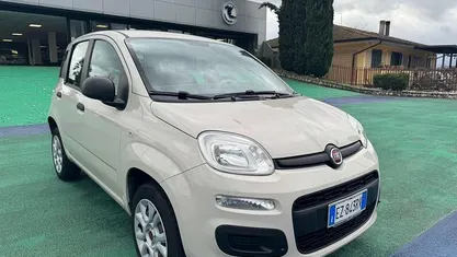 Usata Fiat Panda Lounge 86 CV (63 kW) 2015 Utilitaria