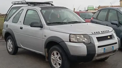 Usata Land Rover Freelander 109 CV (80 kW) 2004 Grigio SUV